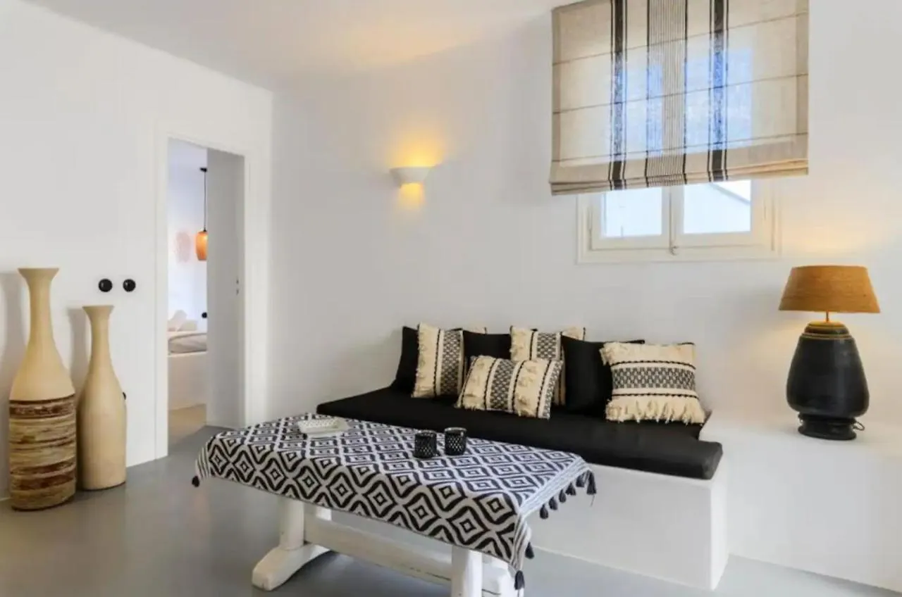 Elmina Two Bedroom Apartment In Mykonos Town 0*,  Ελλάδα